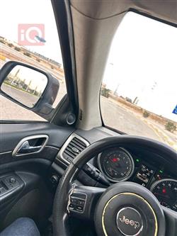 جيب جراند شيروكي